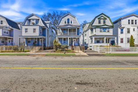 243 S Clinton Street East Orange NJ 07018