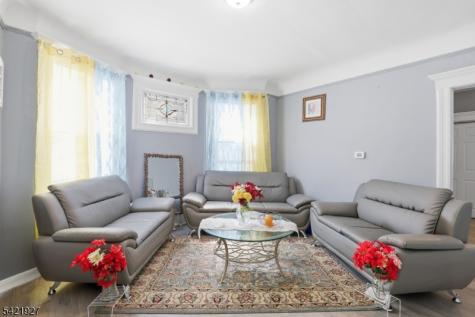 243 S Clinton Street East Orange NJ 07018