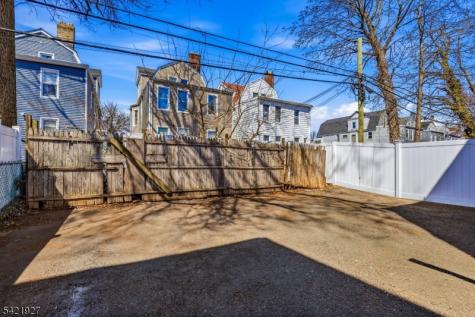 243 S Clinton Street East Orange NJ 07018