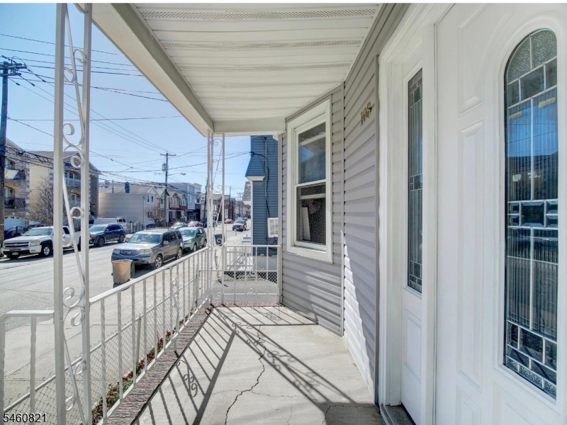 108 Gotthardt Street Newark NJ 07105