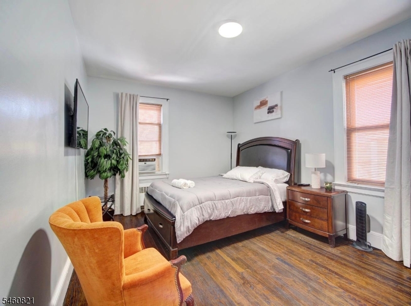 108 Gotthardt Street Newark NJ 07105