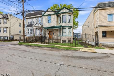 37 Tichenor Terrace Irvington NJ 07111