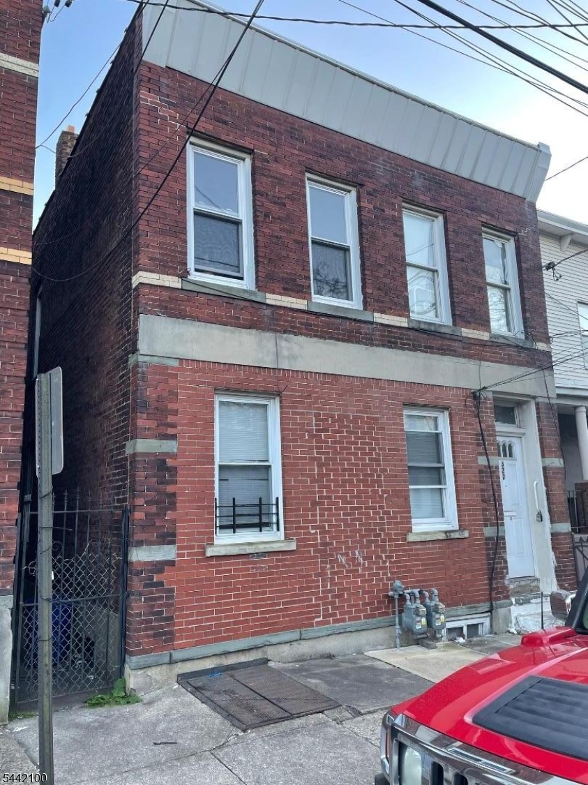 322 S 7th Street Elizabeth NJ 07202