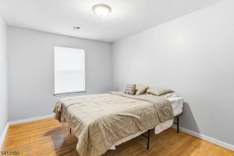 96 N 5th Street Newark NJ 07107