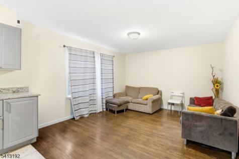 96 N 5th Street Newark NJ 07107