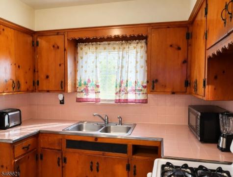 74 Marcy Avenue East Orange NJ 07017