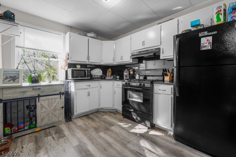 130 Garfield Avenue Lodi NJ 07644