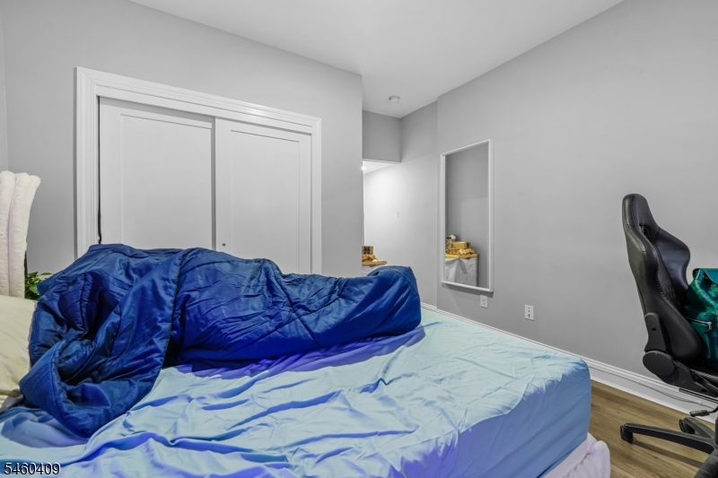 130 Garfield Avenue Lodi NJ 07644