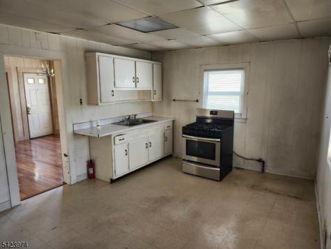 5 Locust Street Wanaque NJ 07420