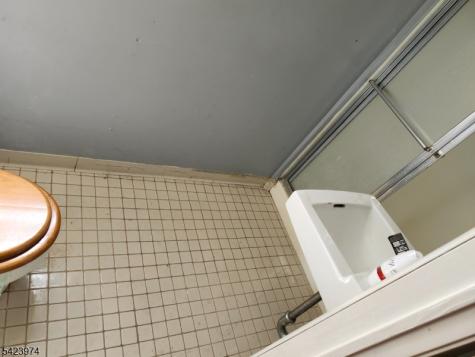 5 Locust Street Wanaque NJ 07420