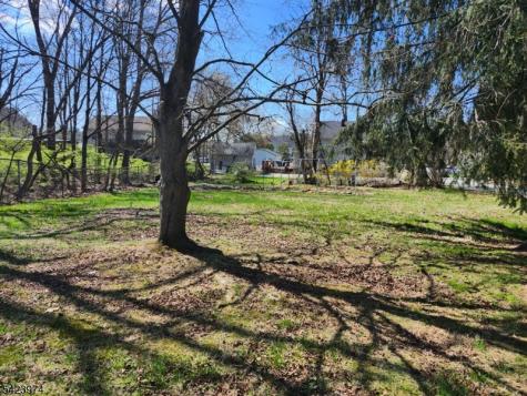 5 Locust Street Wanaque NJ 07420