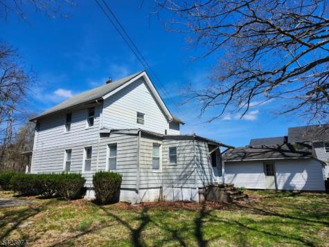 5 Locust Street Wanaque NJ 07420