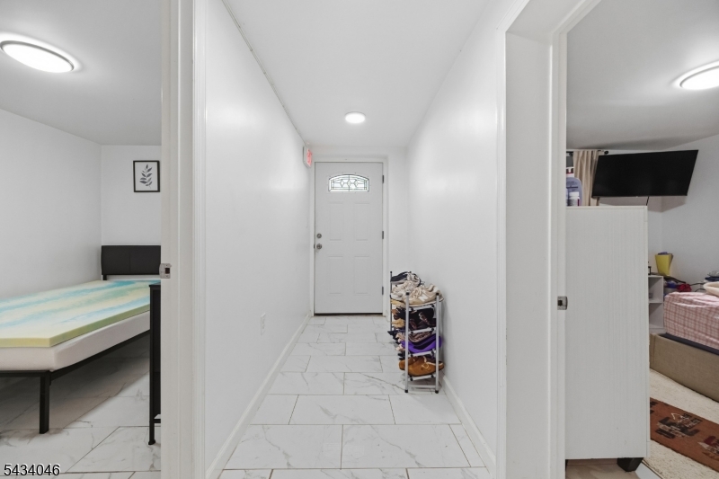 94 Eaton Place East Orange NJ 07017
