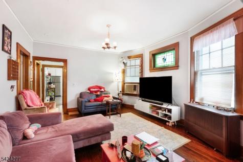 6 Jefferson Avenue Maplewood NJ 07040