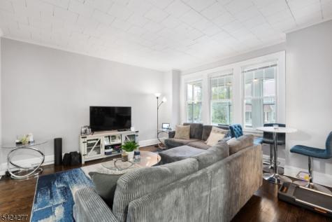 6 Jefferson Avenue Maplewood NJ 07040