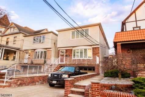 230 Avenue A Bayonne NJ 07002
