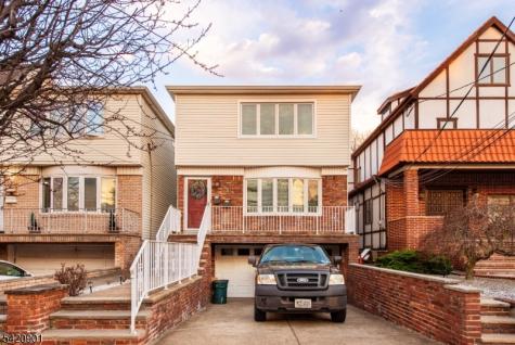 230 Avenue A Bayonne NJ 07002