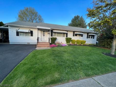 215 S 18th Avenue Manville NJ 08835