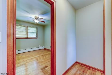 215 S 18th Avenue Manville NJ 08835