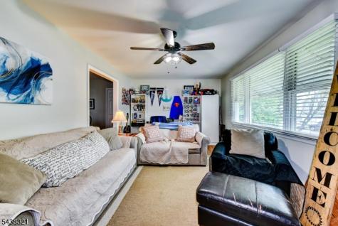215 S 18th Avenue Manville NJ 08835