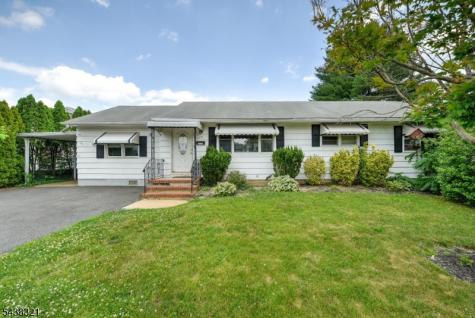 215 S 18th Avenue Manville NJ 08835