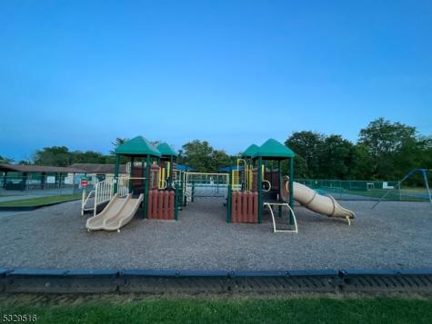 215 S 18th Avenue Manville NJ 08835