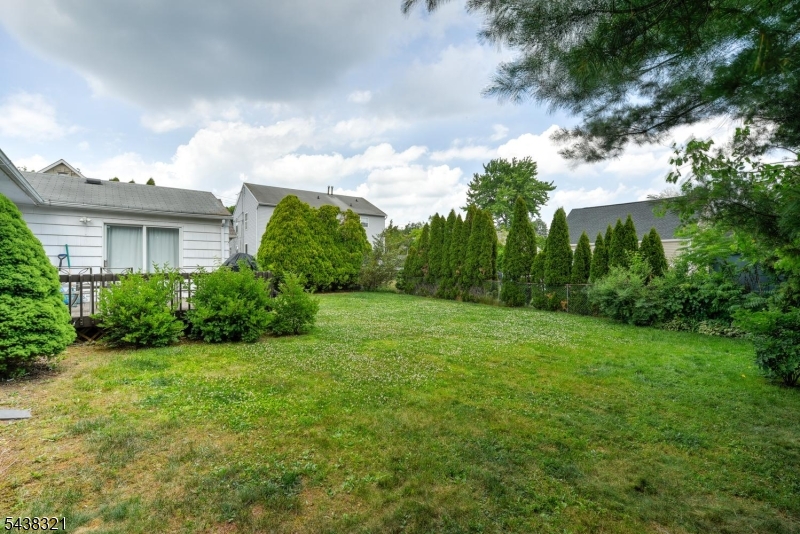 215 S 18th Avenue Manville NJ 08835