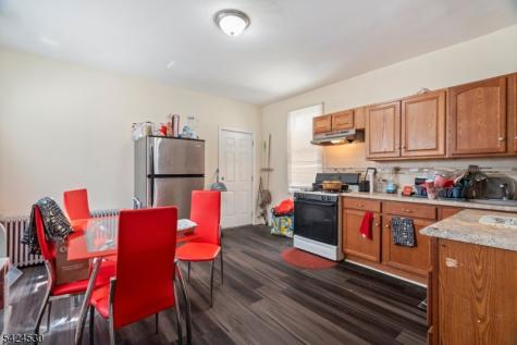 80 Pennington Street Paterson NJ 07501
