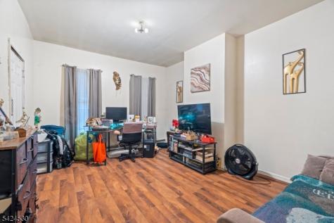80 Pennington Street Paterson NJ 07501