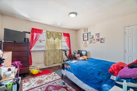 80 Pennington Street Paterson NJ 07501