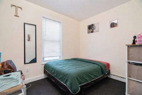 80 Pennington Street Paterson NJ 07501