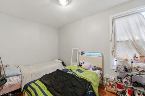 521 Maple Avenue Elizabeth NJ 07202