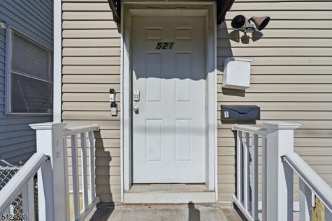 521 Maple Avenue Elizabeth NJ 07202