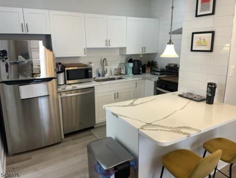 96 Hillside Avenue Nutley NJ 07110