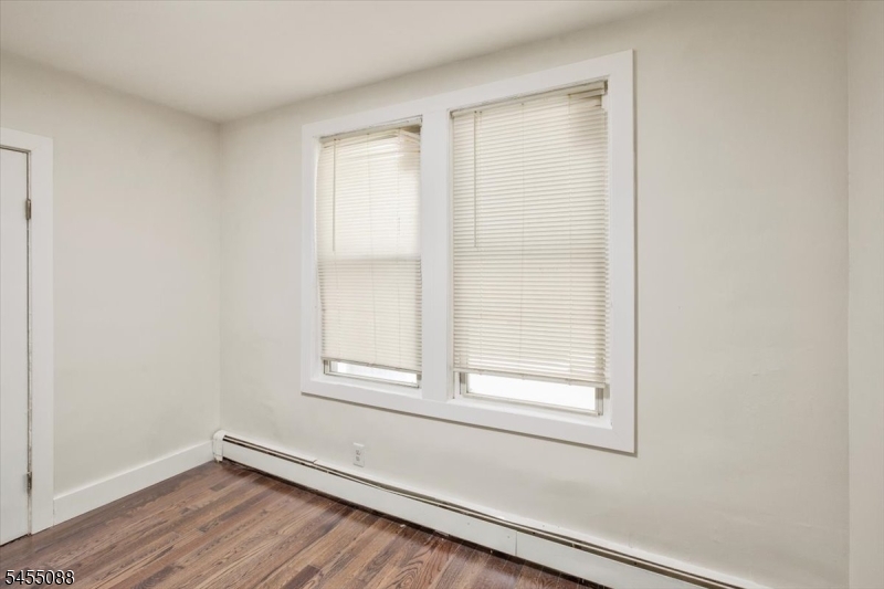 22 Edwin Place Newark NJ 07112