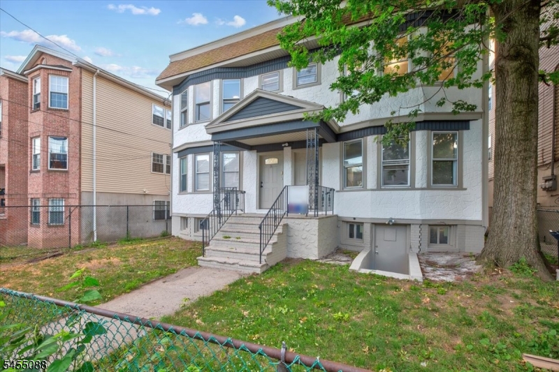 22 Edwin Place Newark NJ 07112