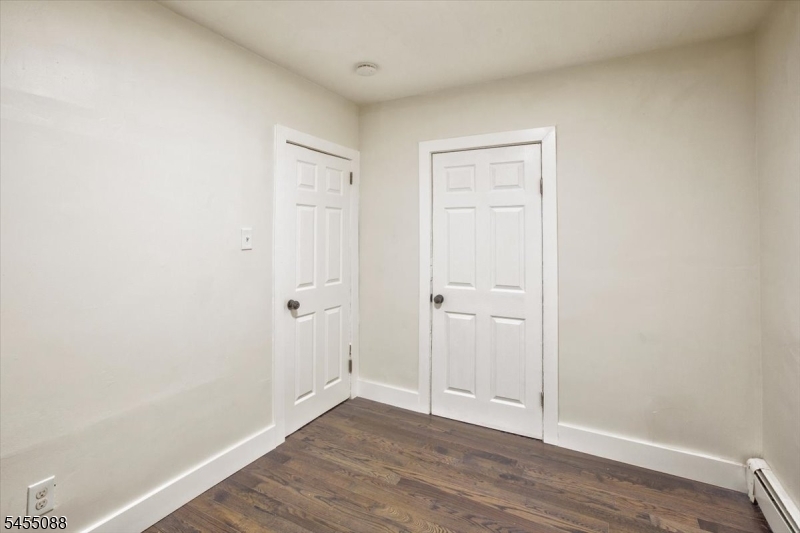22 Edwin Place Newark NJ 07112