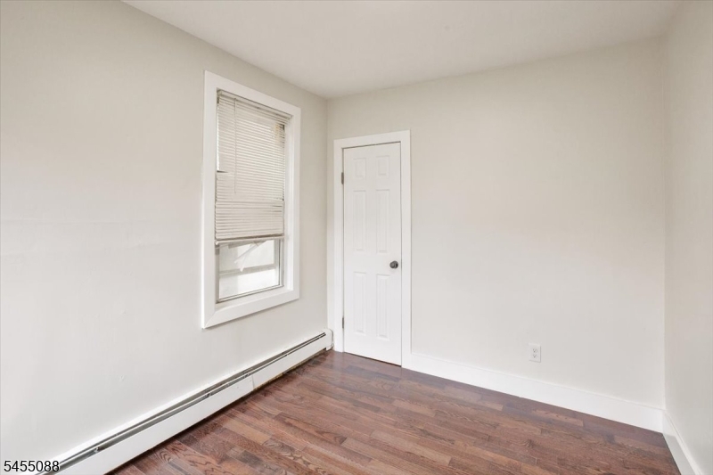 22 Edwin Place Newark NJ 07112