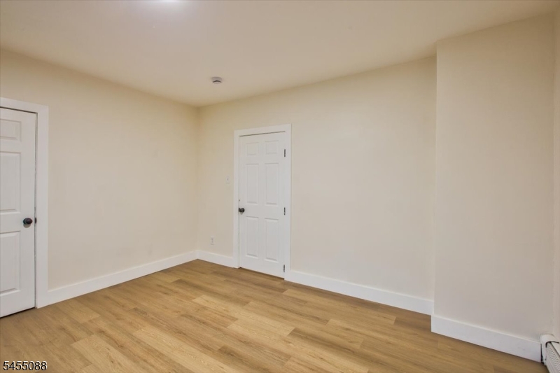 22 Edwin Place Newark NJ 07112