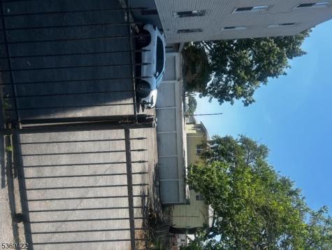 615 S 17th Street Newark NJ 07103