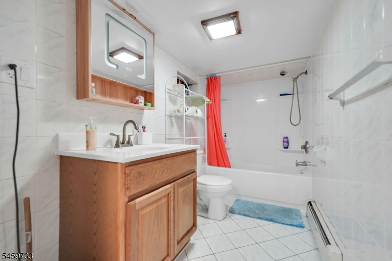 83 Pacific Street Newark NJ 07105