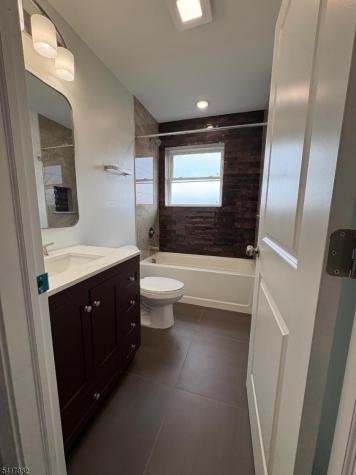 457 S 17th Street Newark NJ 07103