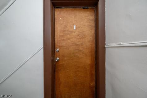 427 N 12th Street Newark NJ 07107