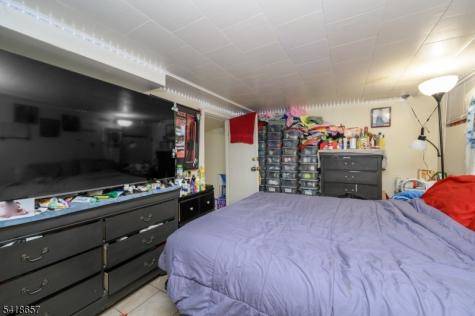 427 N 12th Street Newark NJ 07107