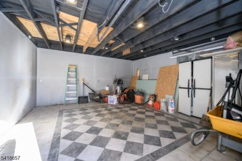 427 N 12th Street Newark NJ 07107