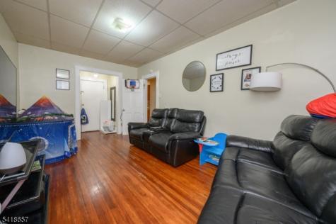 427 N 12th Street Newark NJ 07107