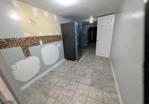 553 S 10th Street Newark NJ 07103