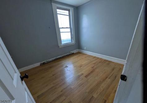 553 S 10th Street Newark NJ 07103
