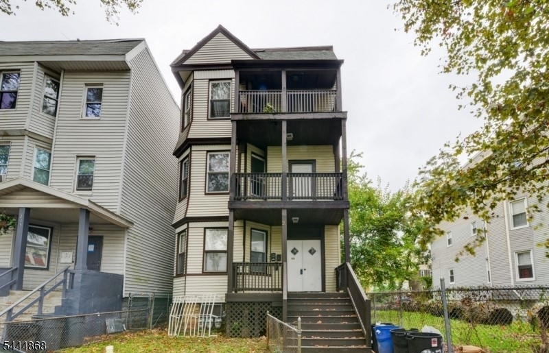 217 N 15th Street East Orange NJ 07017