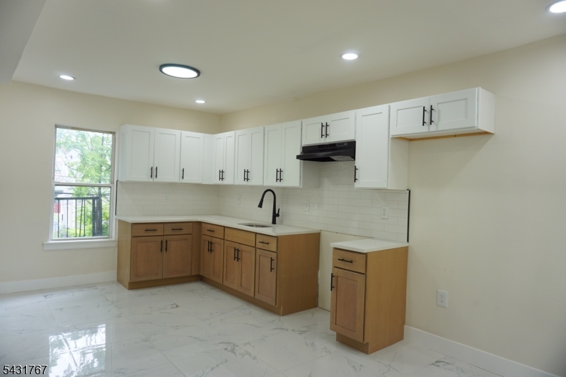 116 N 19th Street East Orange NJ 07017